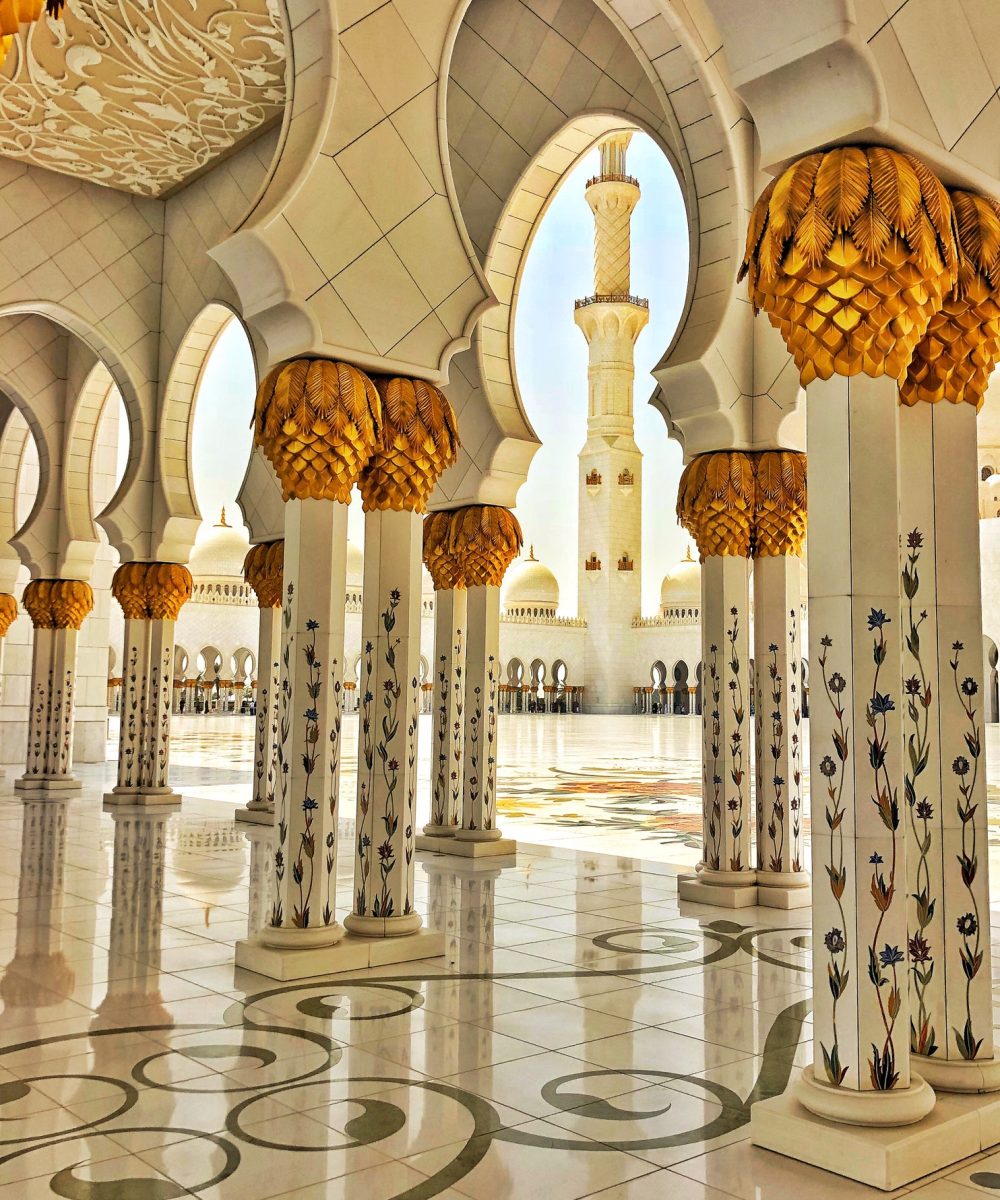 sheikh-zayed-grand-mosque-treasure-of-abu-dhabi.jpg